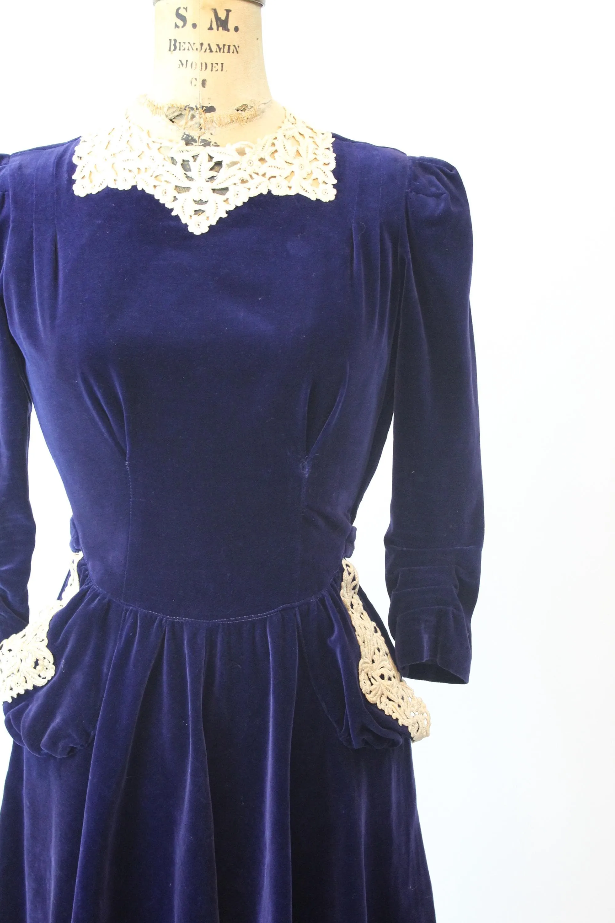 1940s NEW YORK CREATION blue velvet silk dress xs  | new fall winter