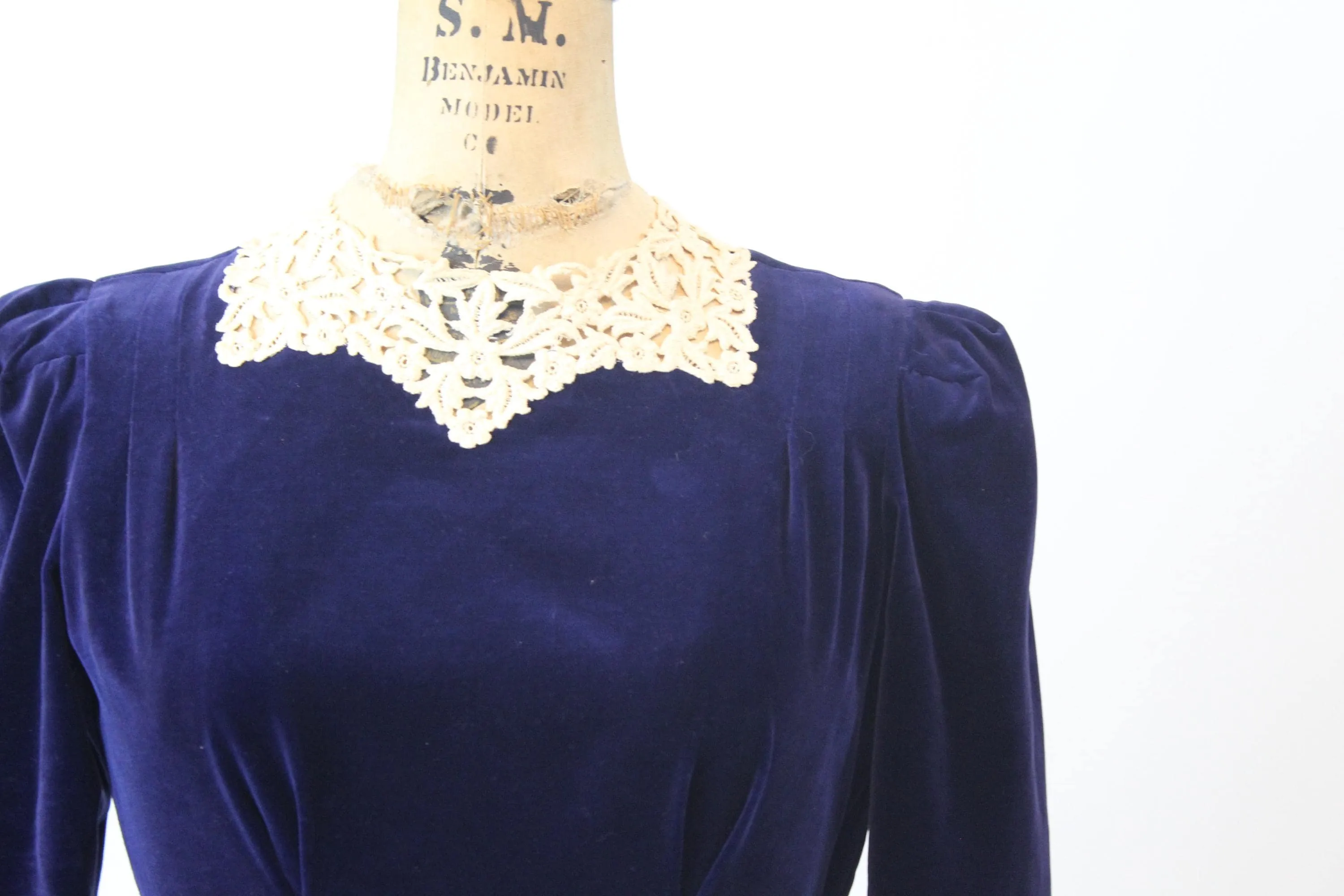 1940s NEW YORK CREATION blue velvet silk dress xs  | new fall winter