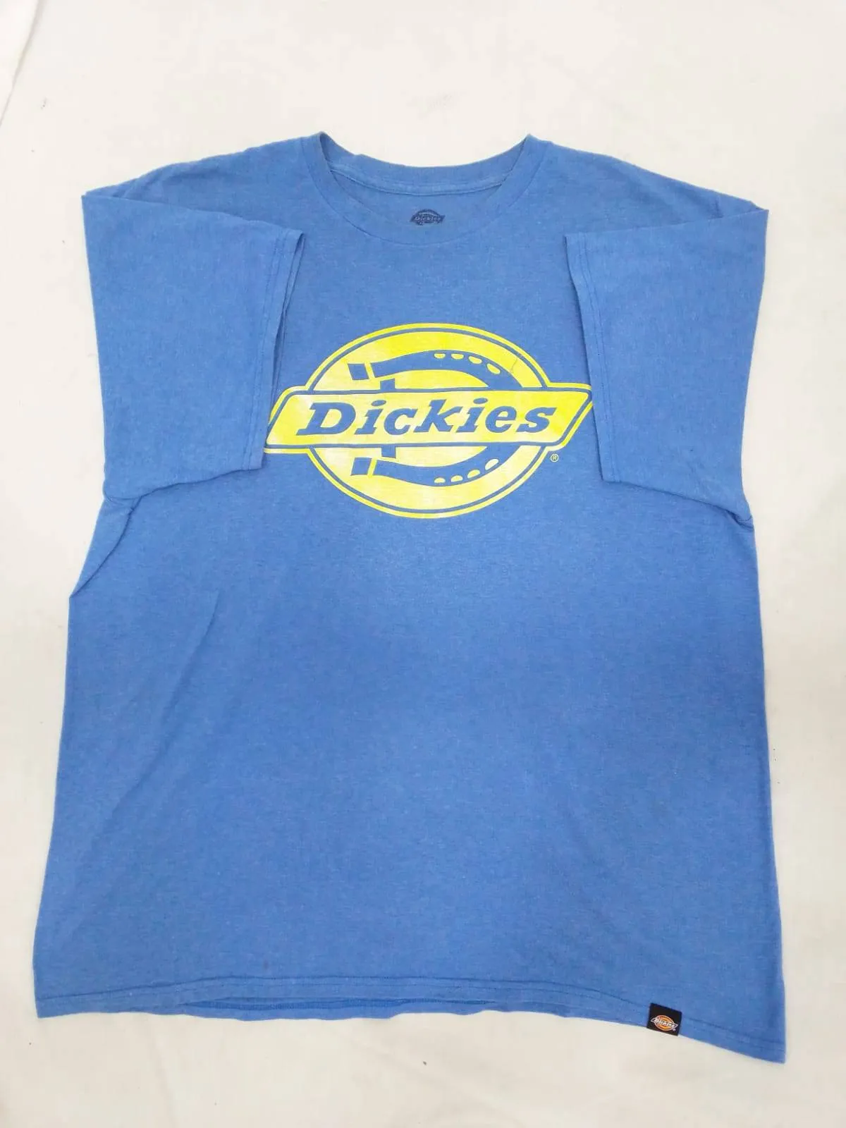 CR1117 Mix Dickies T-Shirts 60 Pcs