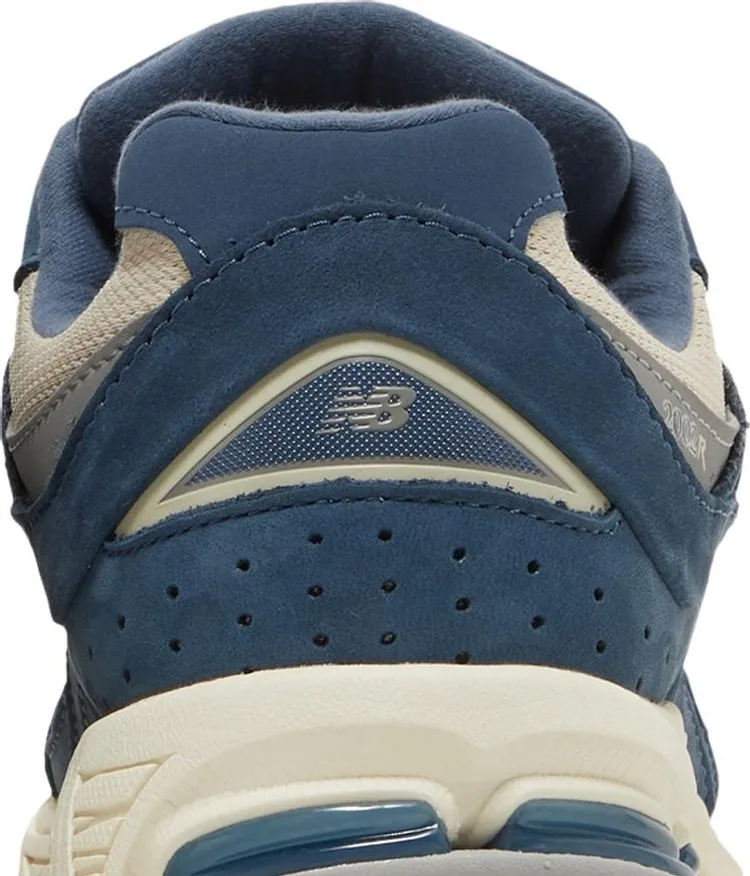 New Balance 2002R 'Vintage Indigo' sneakers, blue