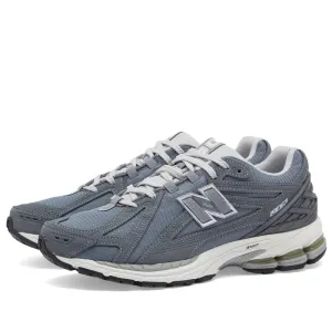 New Balance Sneakers M1906RV