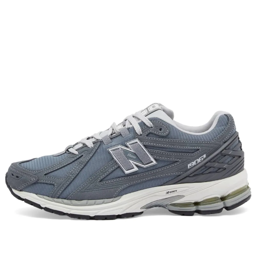 New Balance Sneakers M1906RV