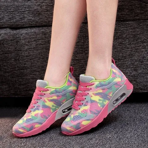 Pretty Cushion Floral Print Athletic Shoes